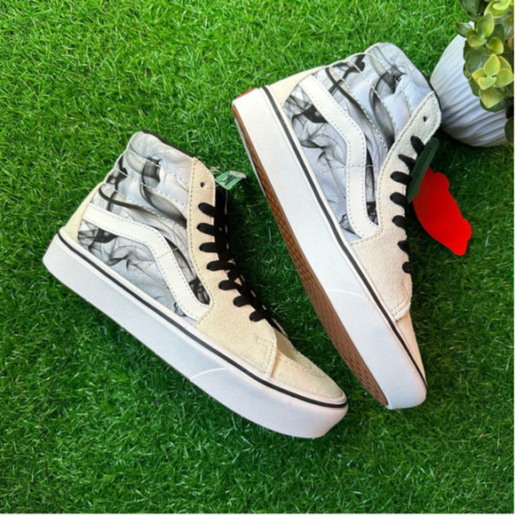 Vans Comfycush Sk8 Hi After Dark White / Black - Picture 2 of 8